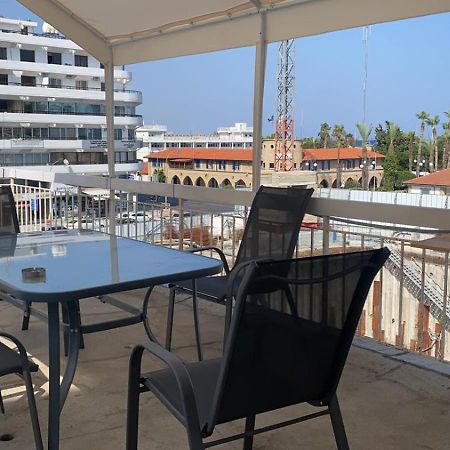 Unique City Hostel 100 Meters From Beach Larnaca Zewnętrze zdjęcie